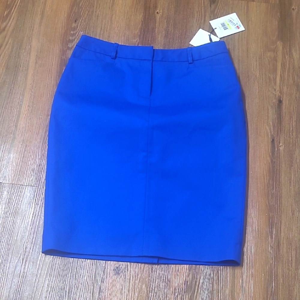 Calvin Klein Blue Pencil Skirt Knee-Length Work for women zise 4 new.